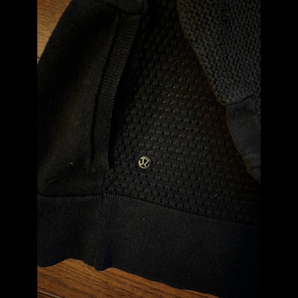 Vintage Y2K Lululemon Women’s Cardiagan Size 6 in Black - Picture 8 of 10